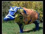 schwein-dekofigur-bemalt-airbrush-glasfaser-skulptur-figur-art-on-pigs-dumbsky-3.jpg