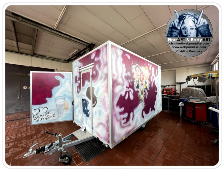 Schaustellerfahrzeuge bemalen, Schausteller Fahrzeug restaurieren, schausteller wagen, schaustellerwagen, foodtruck, foodtrucks, airbrushen, gestalten lassen, verkaufswagen airbrush, airbrushen lassen, airbrush f�r verkaufsst�nde, verkaufsstand, kunst f�r alle f�lle, airbrush f�r alle oberfl�chen, custompainting, Garagen, Tore, Hausw�nde, Innenr�ume, Fassaden, Illusionsmalerei