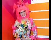 bodypainting-bodypaint-bodyart-sap-airbrush-messekuenstler-messe-kuenstlerin-dumbsky_8493_pp.jpg